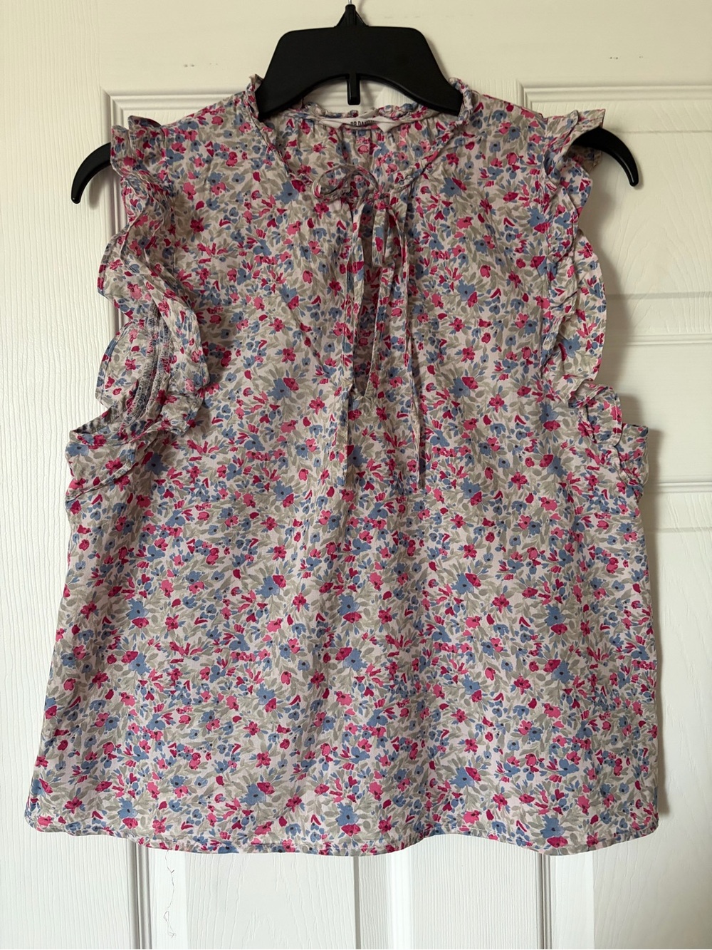 BD Dakota Steve Madden Floral Blouse